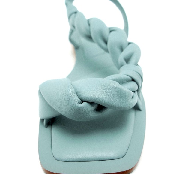 COPY - ZARA NWT LIGHT BLUE LEATHER WOVEN SANDALS - Picture 8 of 11